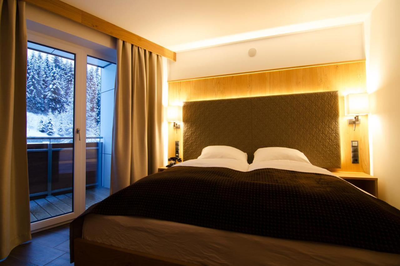 גרלוס Hotel Victoria - Adults Only מראה חיצוני תמונה
